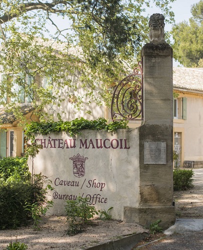 Château Maucoil, domaine situé à Orange sur l'appellation Châteauneuf du Pape